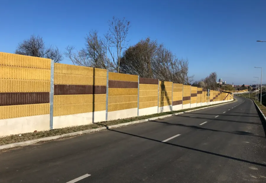 Esztergom állomás – XTR Akusztik-F, Üvegpanel, helyszíni fotó 2