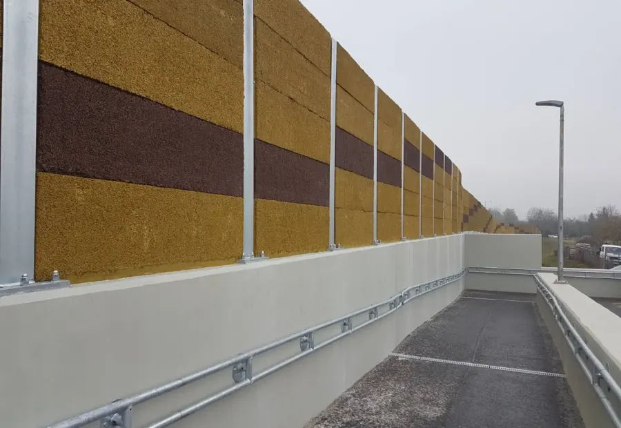 Esztergom állomás – XTR Akusztik-F, Üvegpanel, helyszíni fotó 4